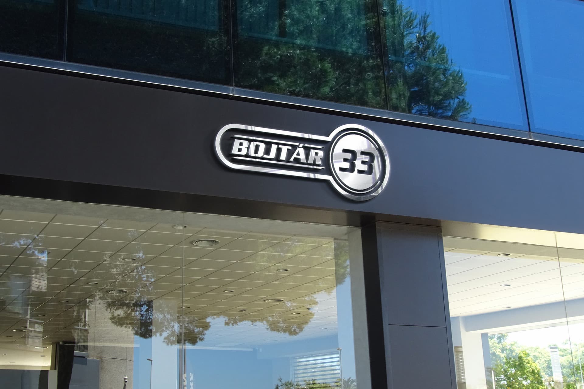 Bojtár33